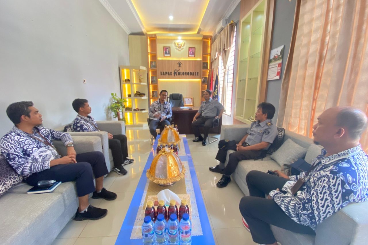 b9a8828c-75ed-43ed-8bab-8c1f7eb18c25