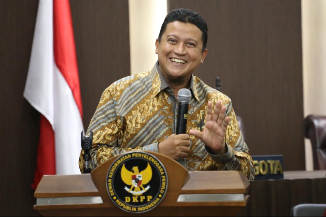 ebf2a4b9-93c0-4185-9ff3-e4a1da093ceb