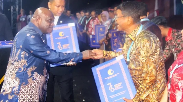 6a674e8a-d9c5-4b8d-a1d5-73375a33382b